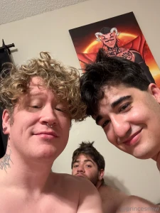 Here is a back log of my nudes and other items a threesome me topping part 1