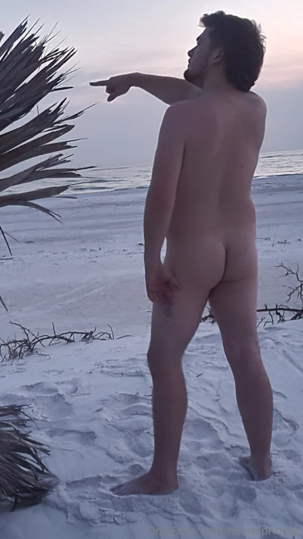 Everywhere you look every where there s a cock im here to hold on to 