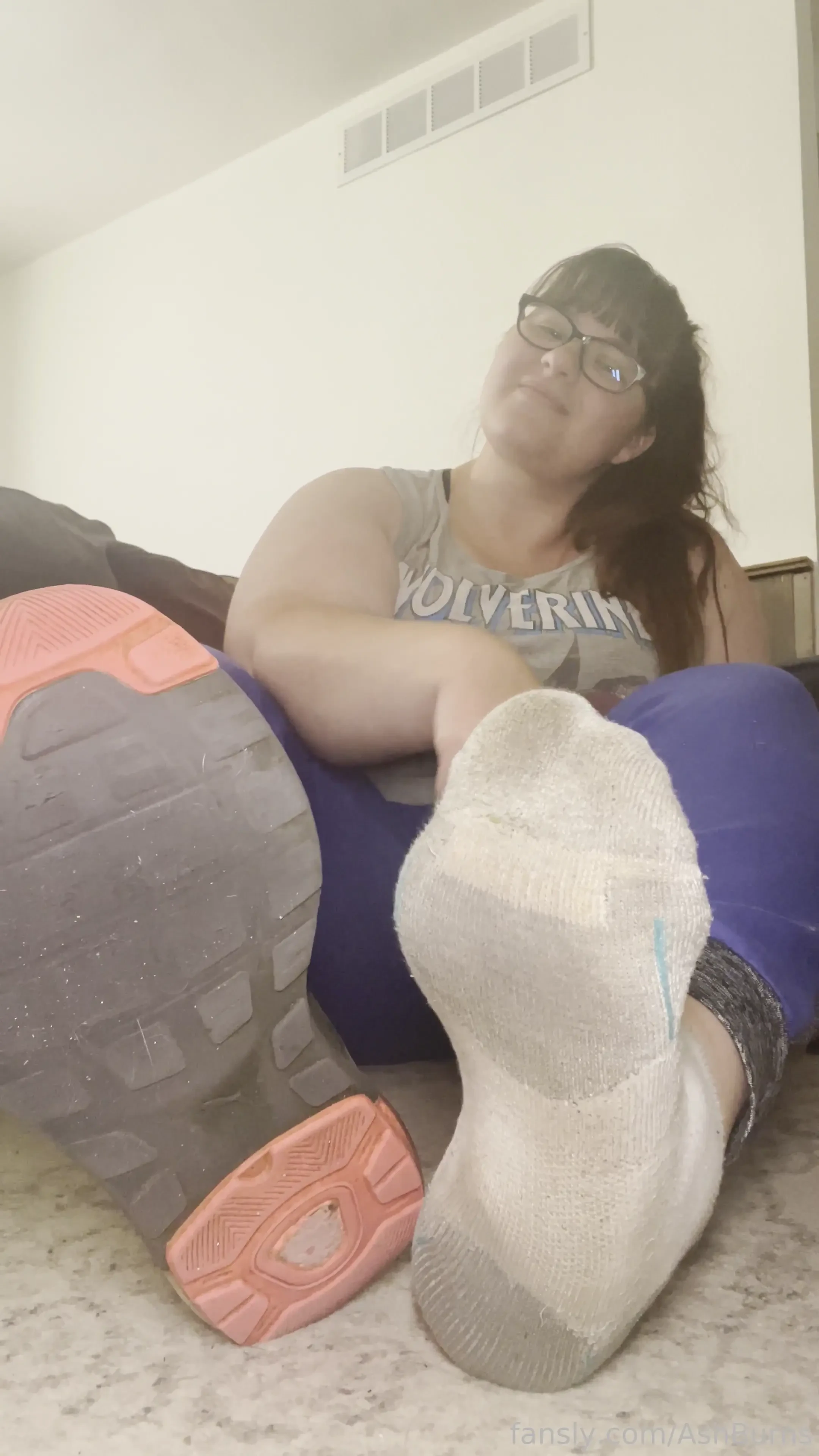 I love teasing you with my smelly socks and smelly soles till you give 