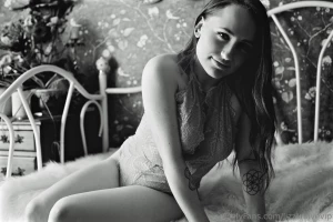 This is one of the first photoshoots i ever did do you like the black part 1