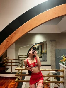 El rojo es mi nuevo color favorito y el tuyo part 2