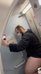 Something about being on an airplane makes me horny af