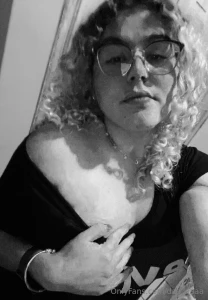 Just mirror selfies part 3