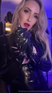 Who loves latex part 3