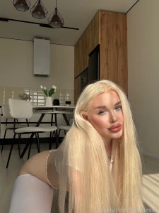 Blonde teen 18 blonde hot blondessa bigass curvy