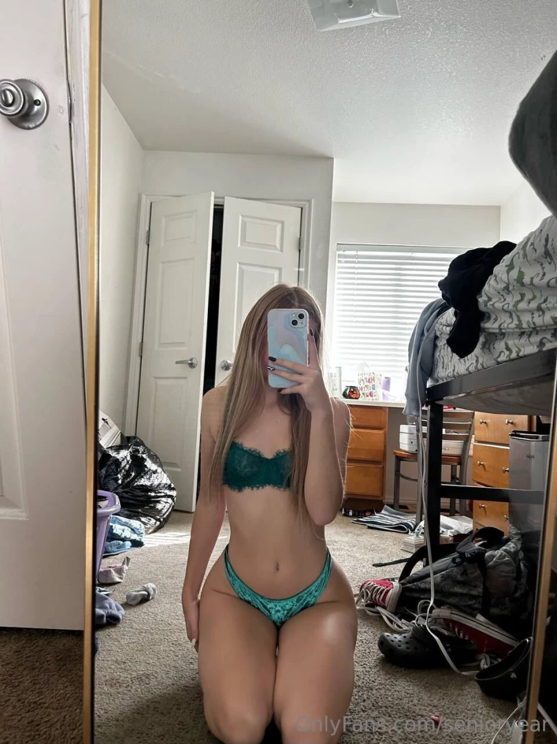 Studying hard or hardly studying you decide mileyeilish ads part 1 