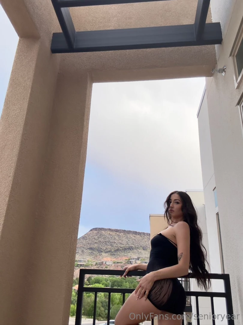 Trust me i m the only one you need 