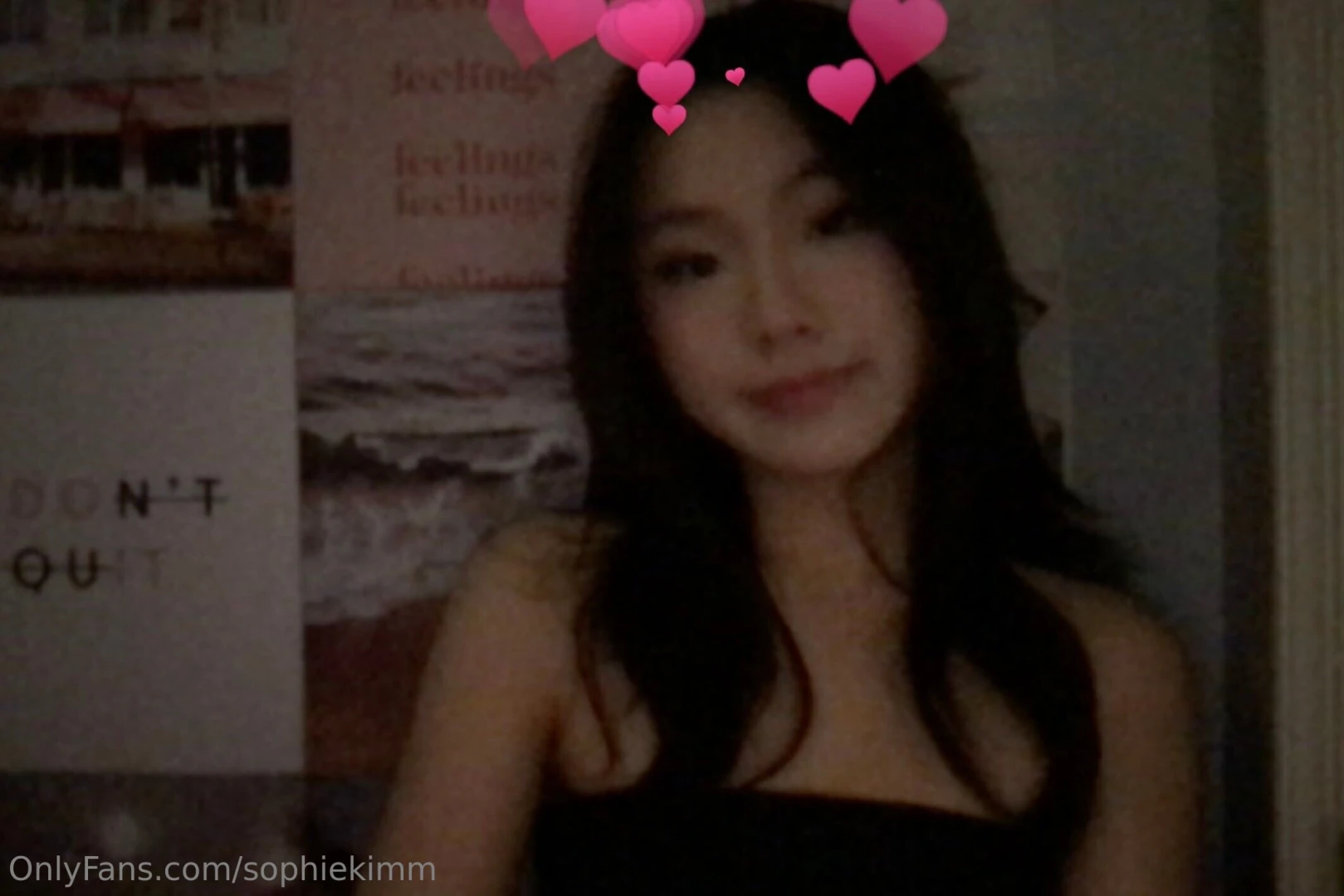 Help me move out so i can have better lighting pleaseee 