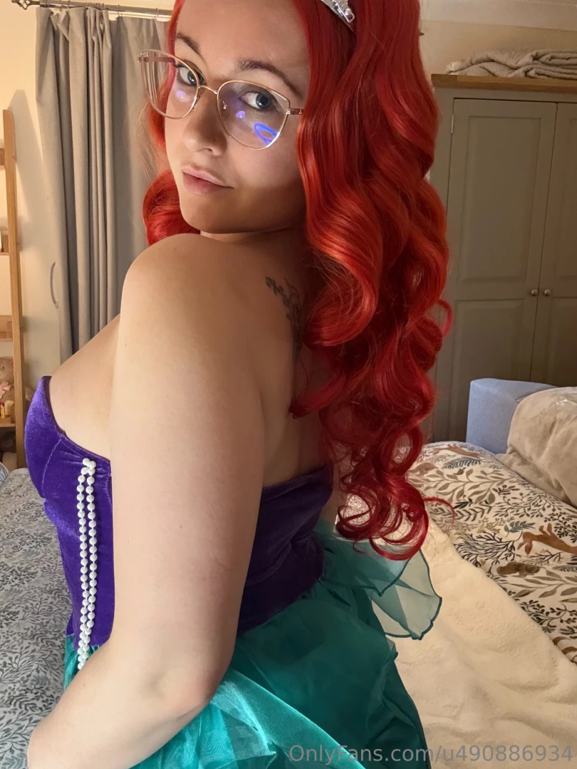 Want to see more of me in cosplay i m a disney geek i love everything 