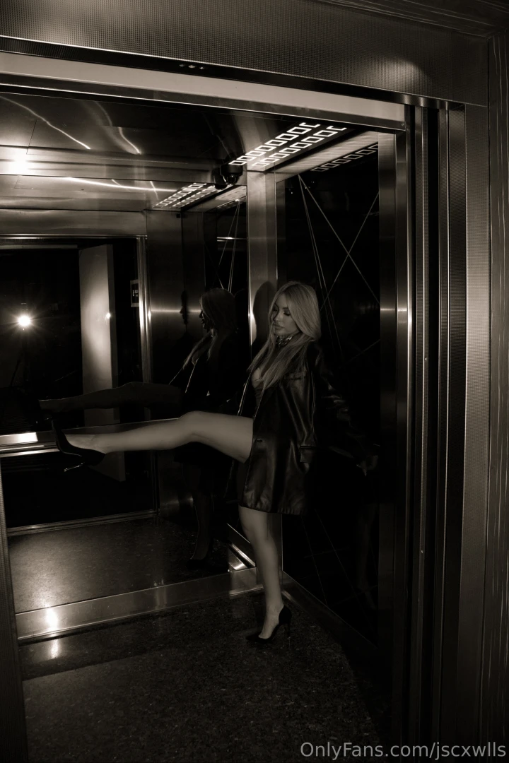 Feeling the tension between us is a special kind of pleasure part 3 