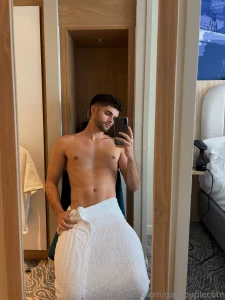 Just got out of the shower but message us if you want to see what ant