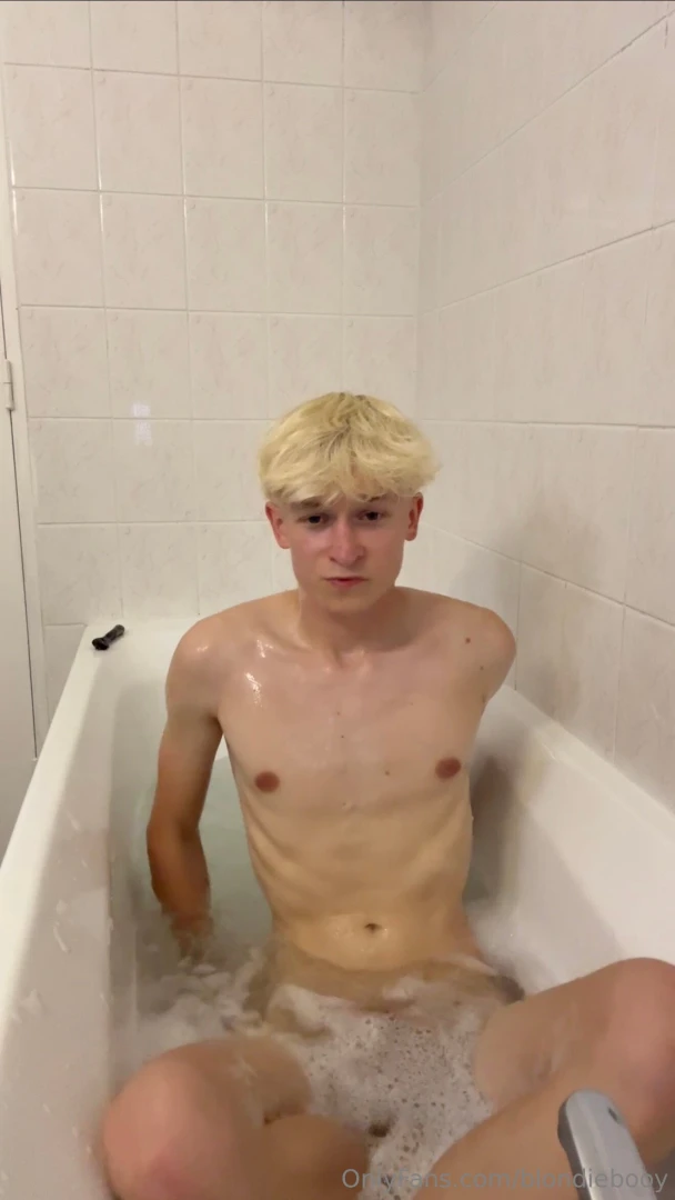 Watch me first time fingering and playing with my virgin ass i was part 2 