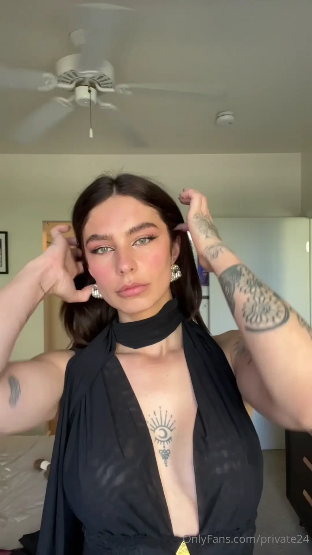 Is it me am i the drama i don t think i m the drama maybe i am am i 