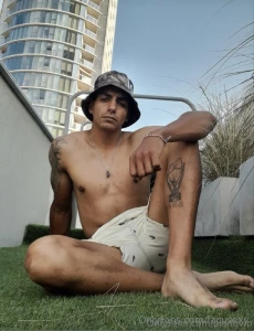 Alandios 17cm a very fat cock and 1 74 m tall hot photos amp videos part 4