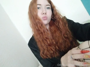 Curly or straight hair part 9