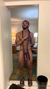 Watch me put on my durag