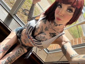 On my break who s gonna be my biggest tipper today if we hit my goal part 1