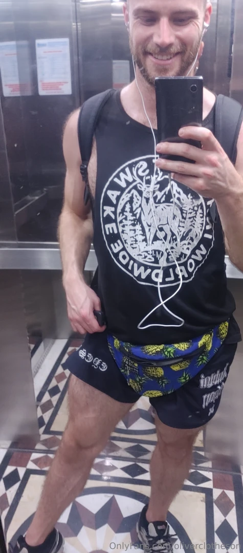 New elevator series - race to take a decent photo before i get to my 