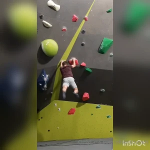 Another v5 i struggled with for weeks on the final move