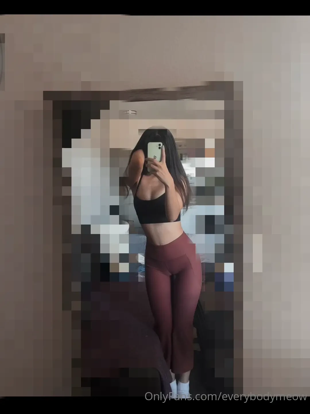 Couldn t not show yall the insane cameltoe these leggings give me 