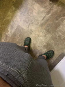 Do you like my crocs part 1