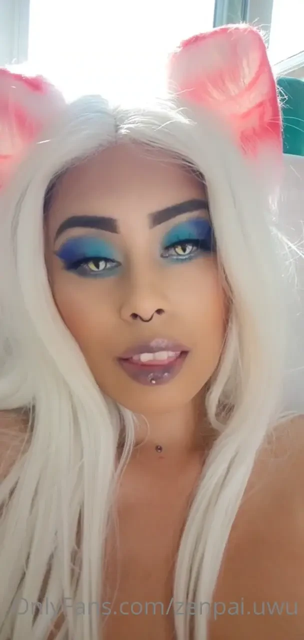 Going live soon lt 3 