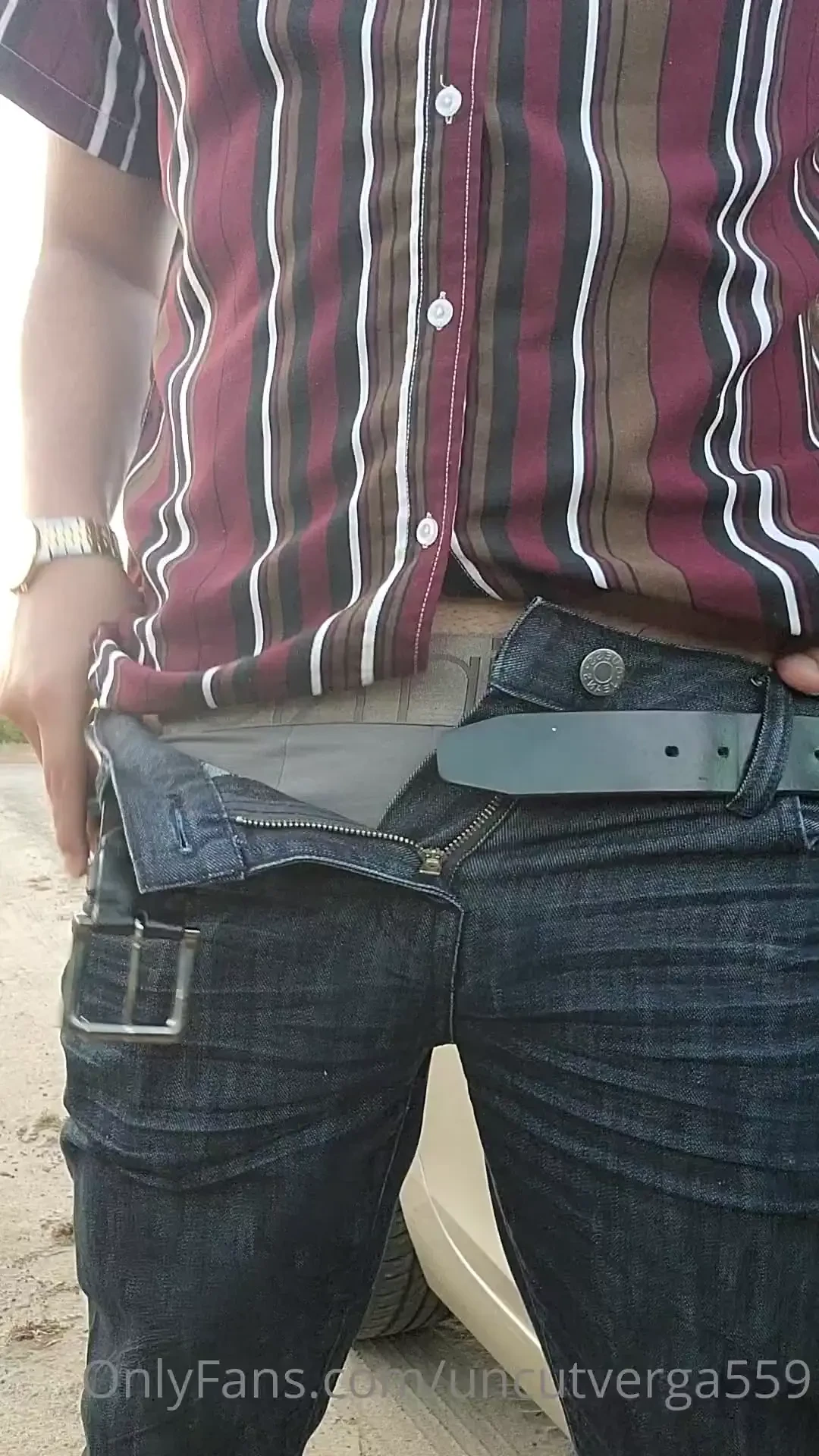 I need a buddy to play with 