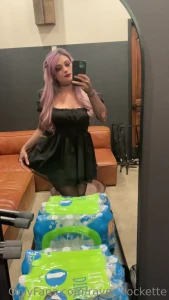 Had my own green room last night it was a dope show lots of throwback part 3