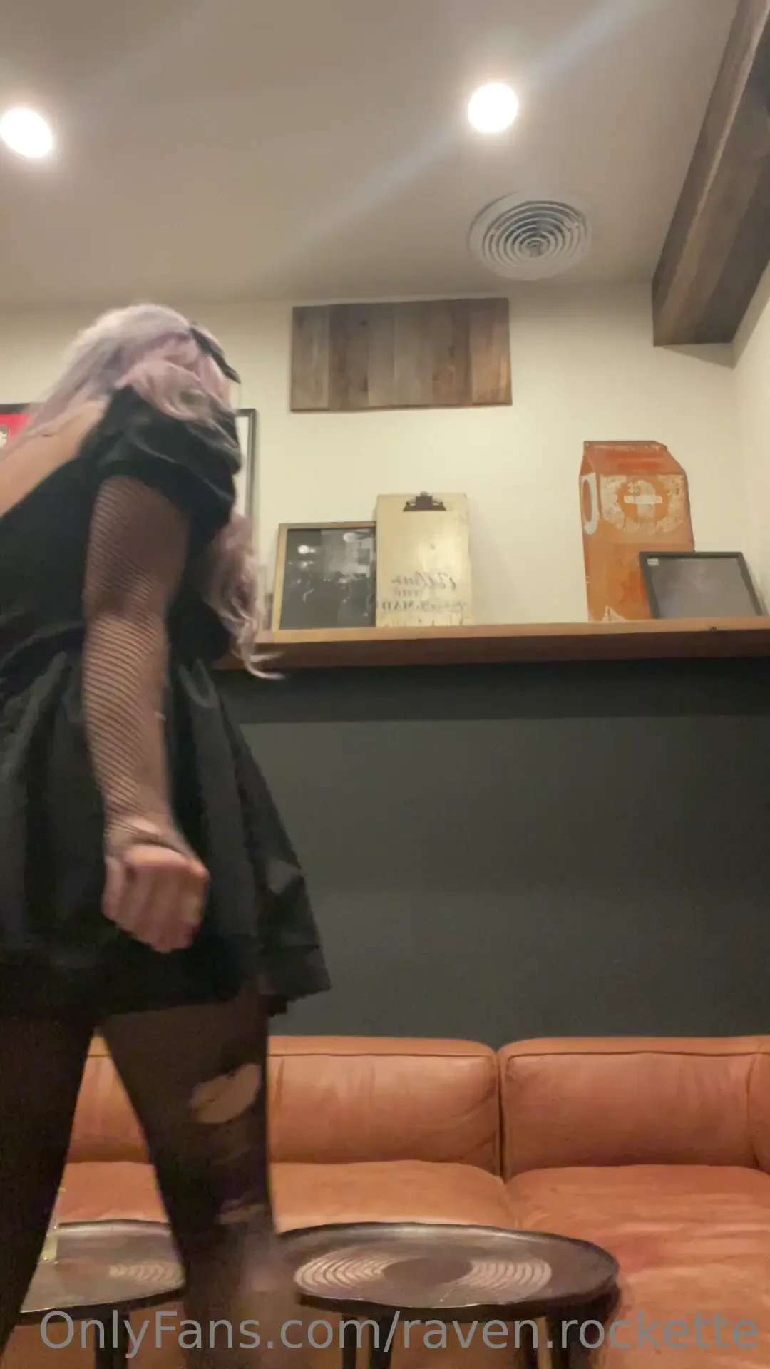 Had my own green room last night it was a dope show lots of throwback part 1 