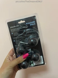 Pleasure balls in my ass part 1