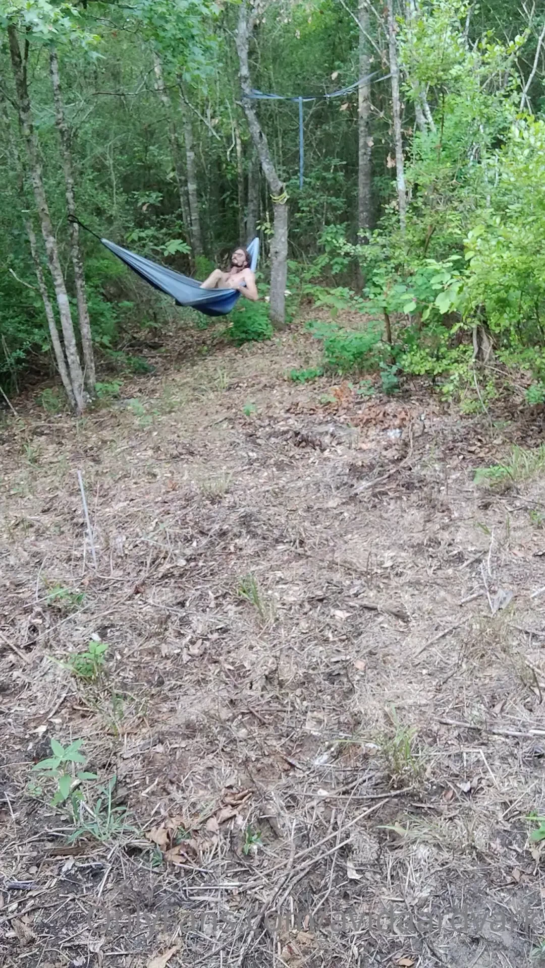 Jest hangin around at my hammock also as i figure out video editing 