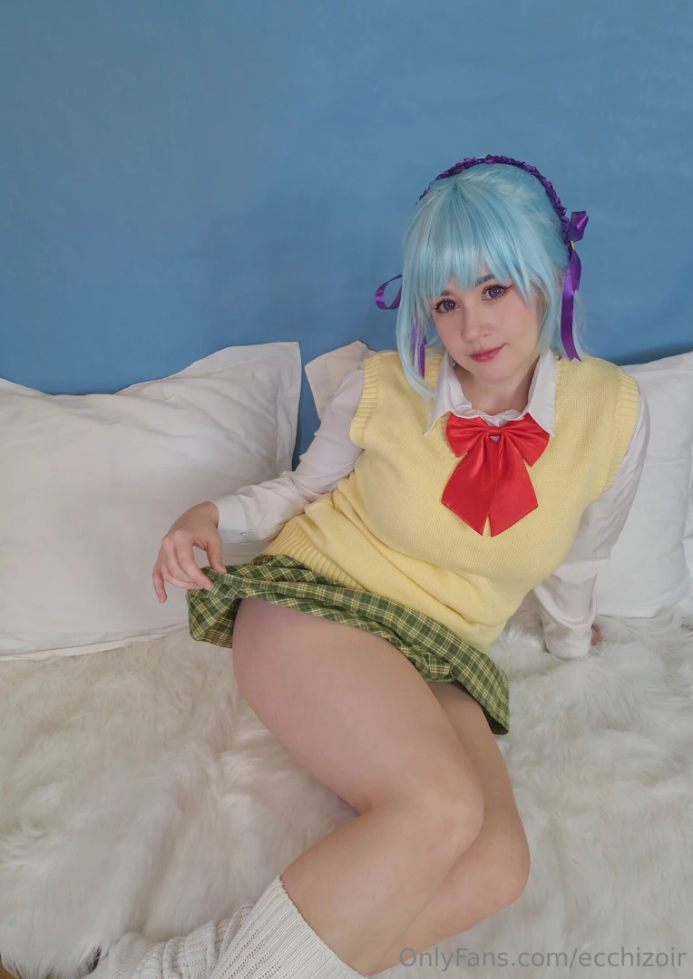 Kurono kurumu is back she s from rosario vampire this anime is special part 1 