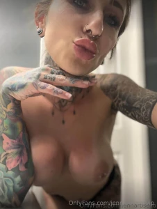 Am i kissable part 32