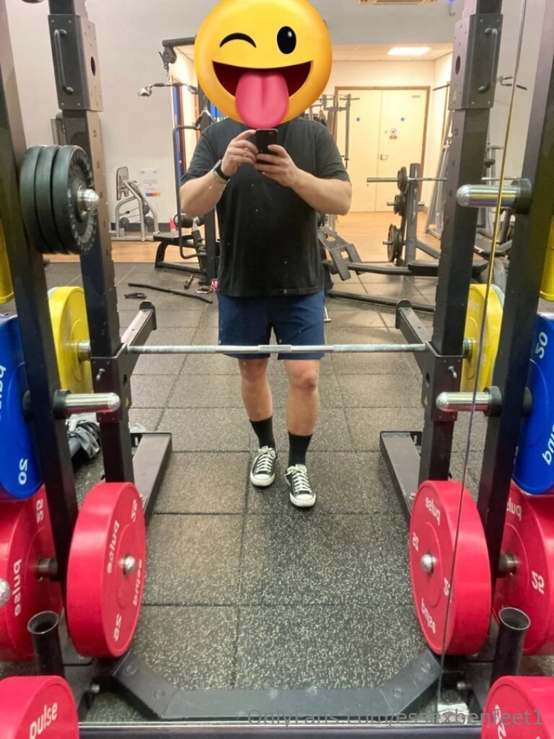 Would you be able to stop yourself from staring at the gym part 1 