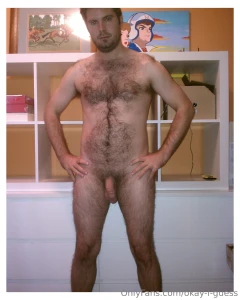 Some old nudes i posted a few of these before but i came across a
