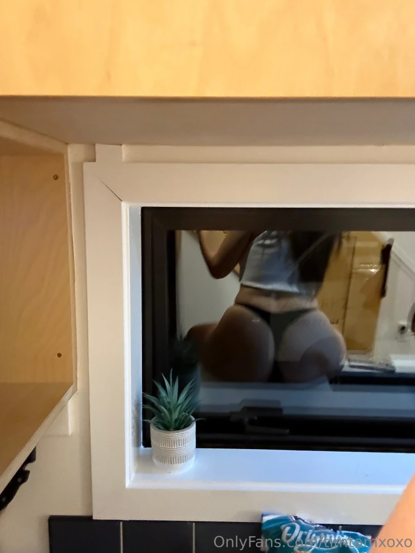 Who needs a mirror when you have a window 