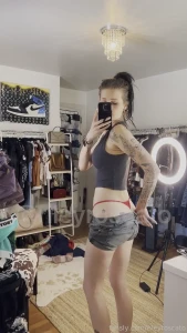 All that ass in these shorts
