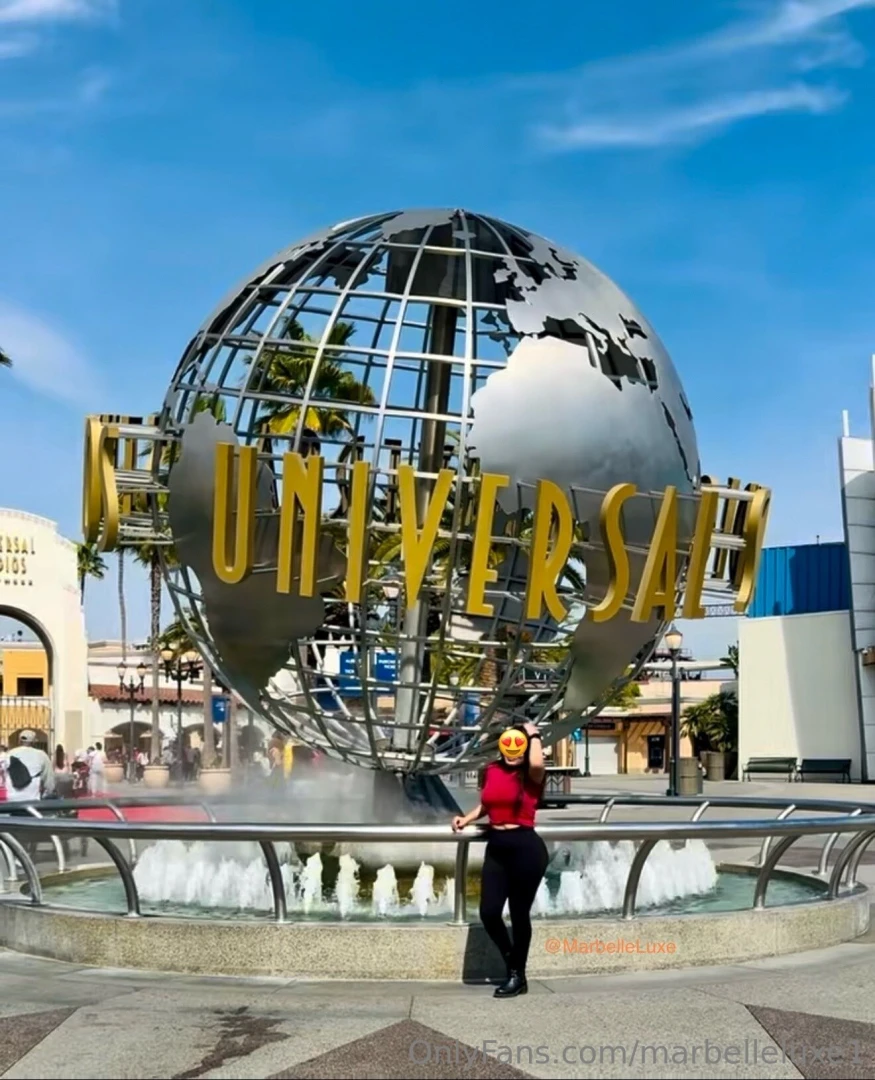 Universal 