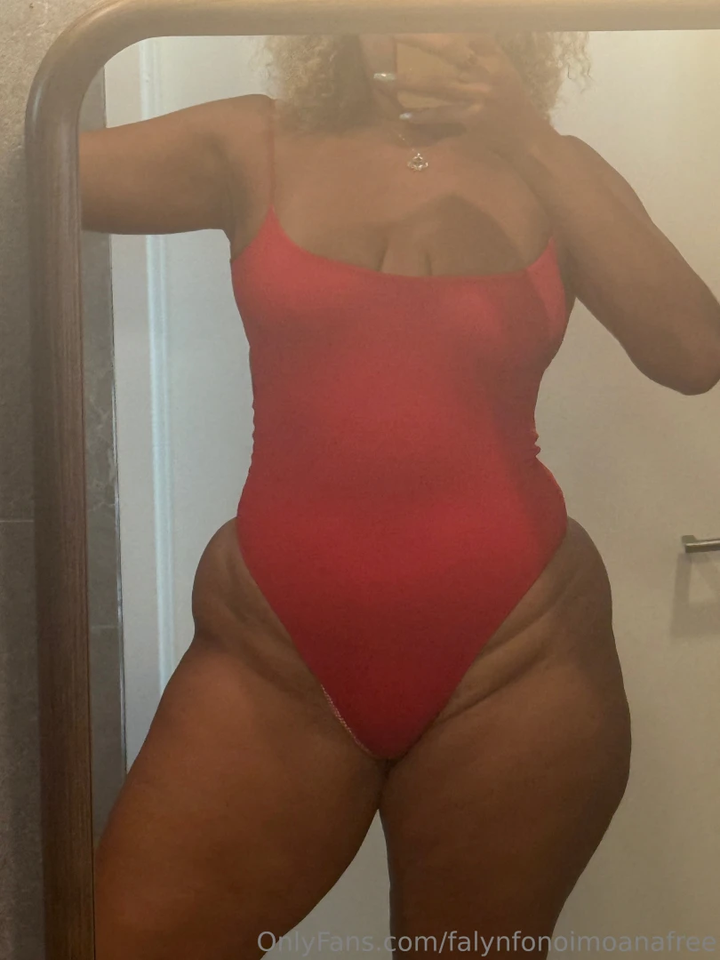 The view gets better past the paywall trust me https onlyfans com 