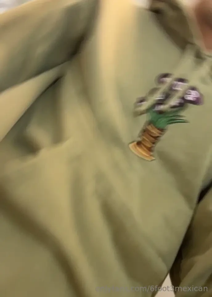 Busted a nut in my friends bathroom cause i was too horny to wait part 1 