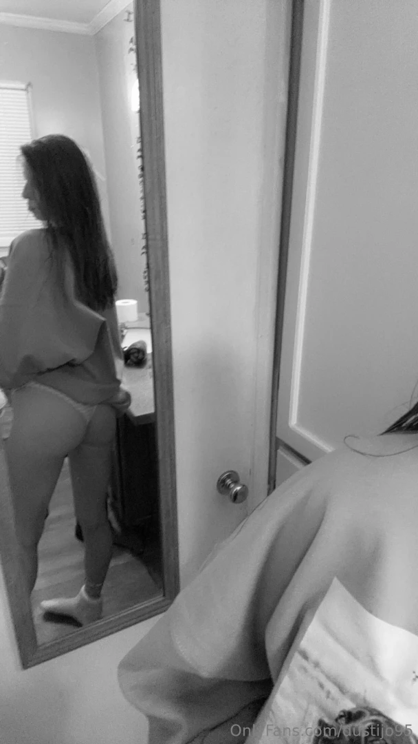 Hope you re all having a good tuesday tomorrow is hump dayyyyy if you part 1 