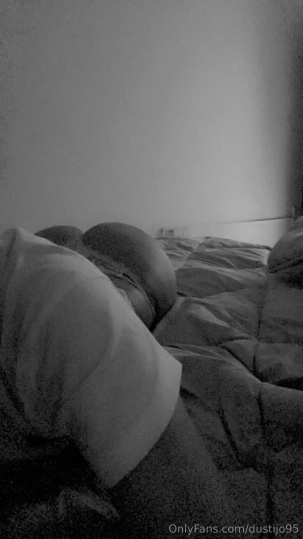 Goodnight y all don t be too naughty 