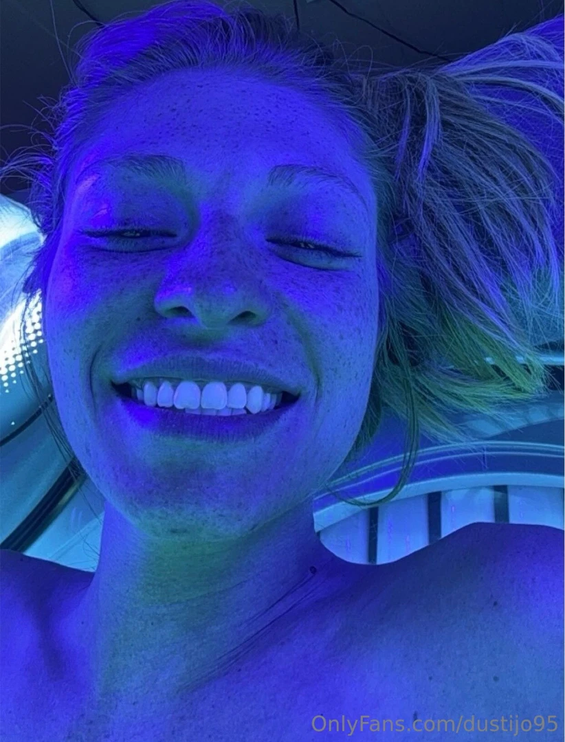The tanning bed is my favorite part of my day wanna see more message part 3 