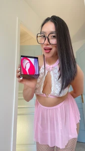 Fastest fan to tip 30 receive a 10-minute video call with my new toy