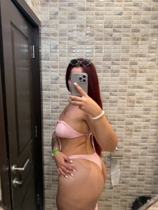 Want something hot hello kittens anyone who wants can write to me so i