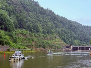 The saar loop it is not exactly a loop but rather an almost 360 degree