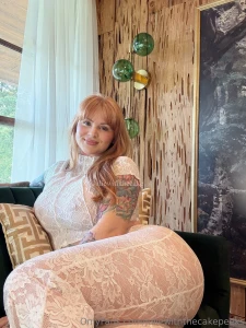 Curves in all the right places see everything uncensored at https