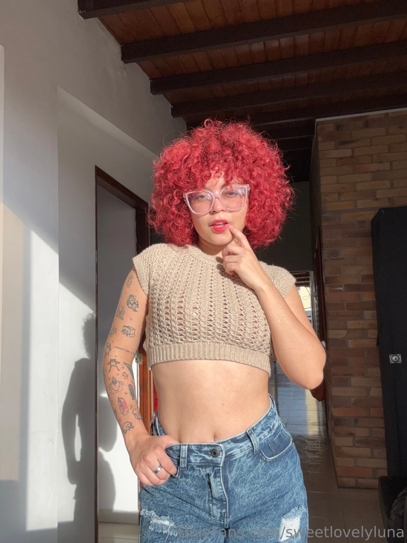 Would you believe me if i told you that i knitted this top myself and 