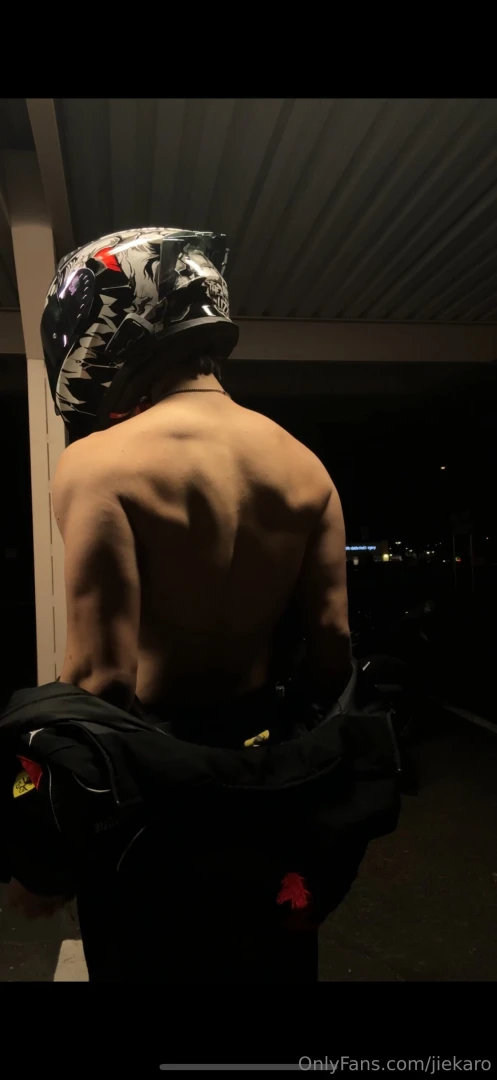 I need to feel your nails buried in my back 