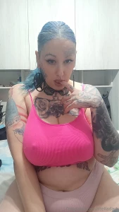 Do you want to see my wet pussy and my ass wide open let s make a